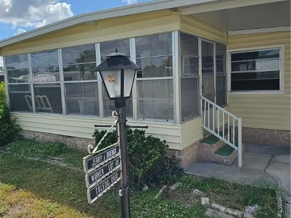 69 Sturbridge Ln, Fort Myers, FL 33908