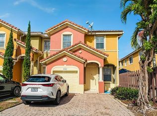 16603 SW 79th Ter, Miami, FL 33193
