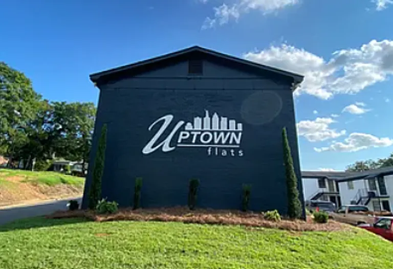 Uptown Flats by Thrive CRE — Photo 4