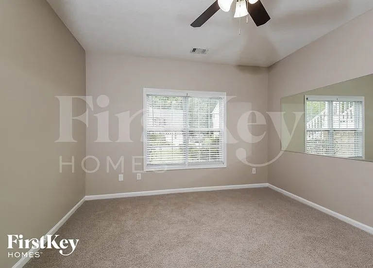 1229 Winsley Ct SW — Photo 12