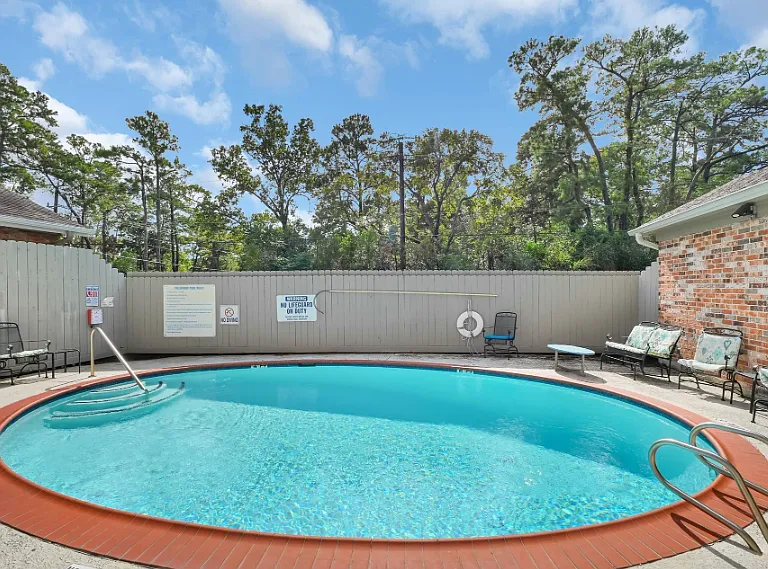 515 Tallowood Rd — Photo 18