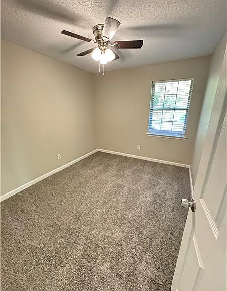 1381 Coalition Cir — Photo 15