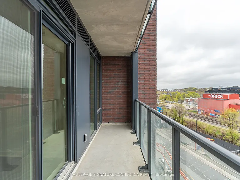 1185 Dupont St #421 — Photo 21