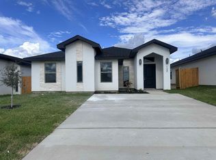 123 Faith Dr, Laredo, TX 78043