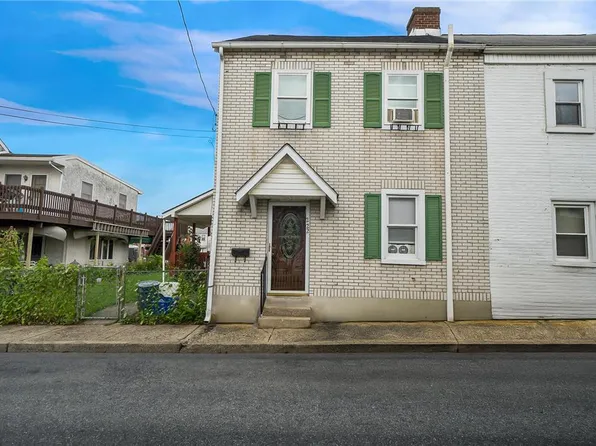 222 Wood St, Catasauqua, PA 18032