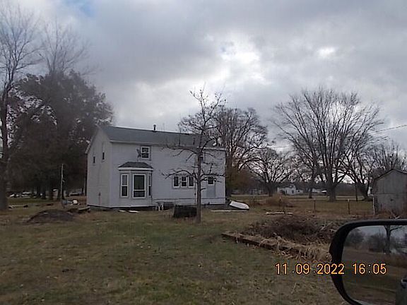 4th image of 109 5th Ave