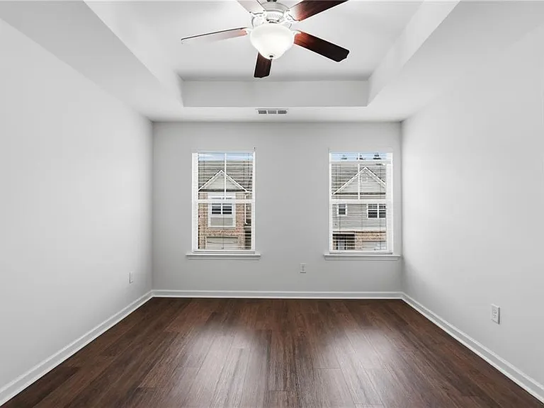4917 Longview Walk — Photo 12