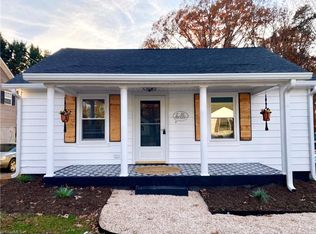 135 W End Dr, Mount Airy, NC 27030