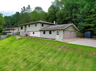 11828 Fairway Rd, Sparta, WI 54656
