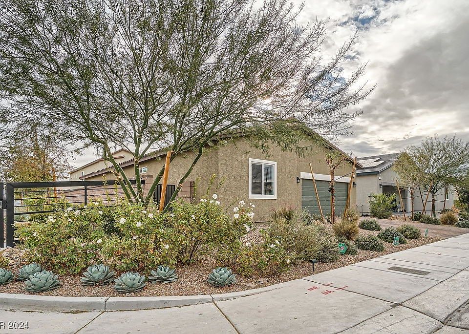 1st image of 7513 Blue Lotus Ave