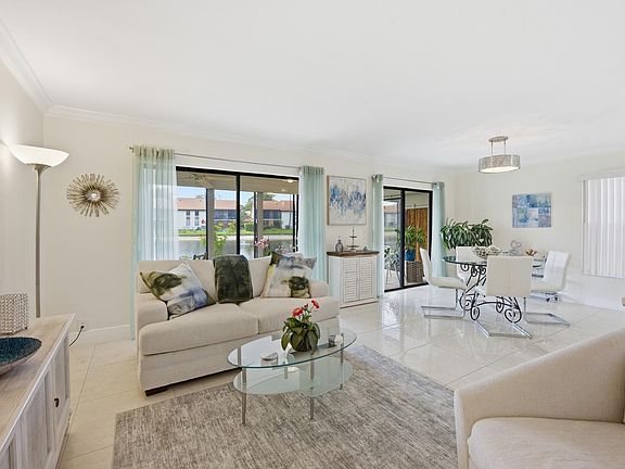 2nd image of 10223 N Circle Lake Drive #102