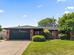 7637 Sequoia Ct, Orland Park, IL