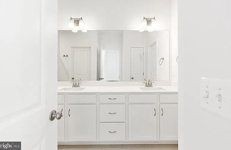 2514 Neabsco Common Pl — Photo 5