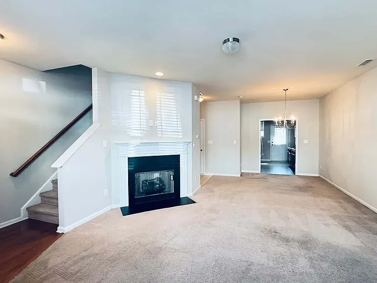 929 Morris Dale Ln — Photo 4