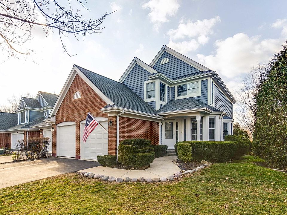 1st image of 372 Prairie Meadow Ln