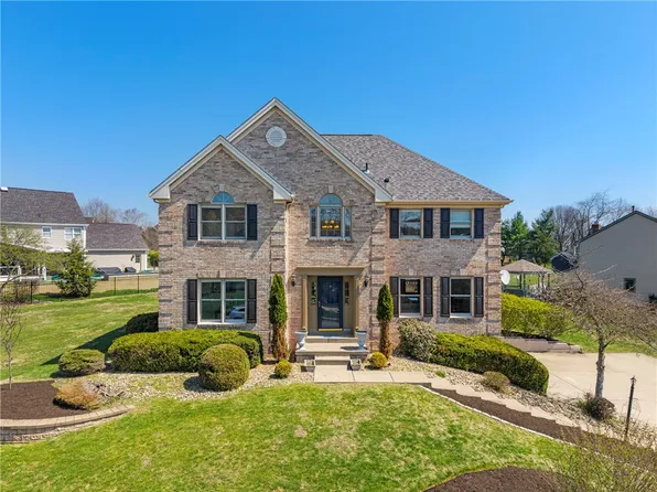 903 Poplar Pl, Cranberry Township, PA 16066