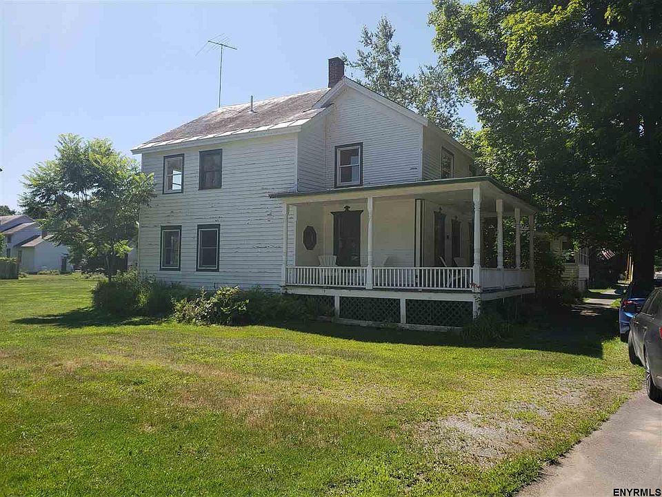 2nd image of 40 Thomas St