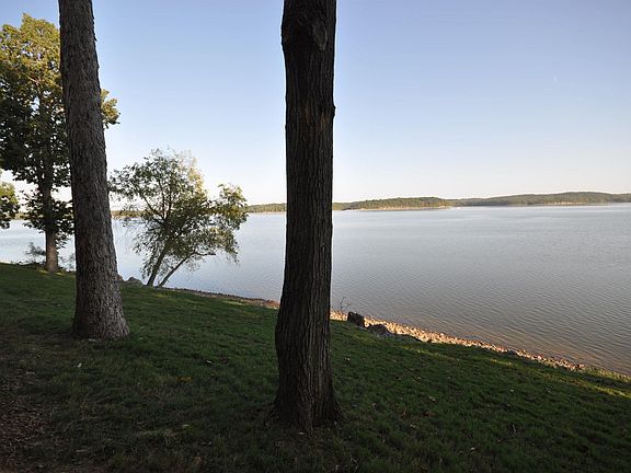 4th image of 600 Moon Bay Dr