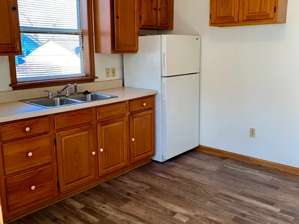 300 Bolling St APT A, Radford, VA 24141