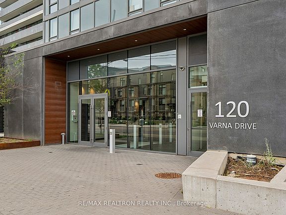 4th image of 120 Varna Dr #1106
