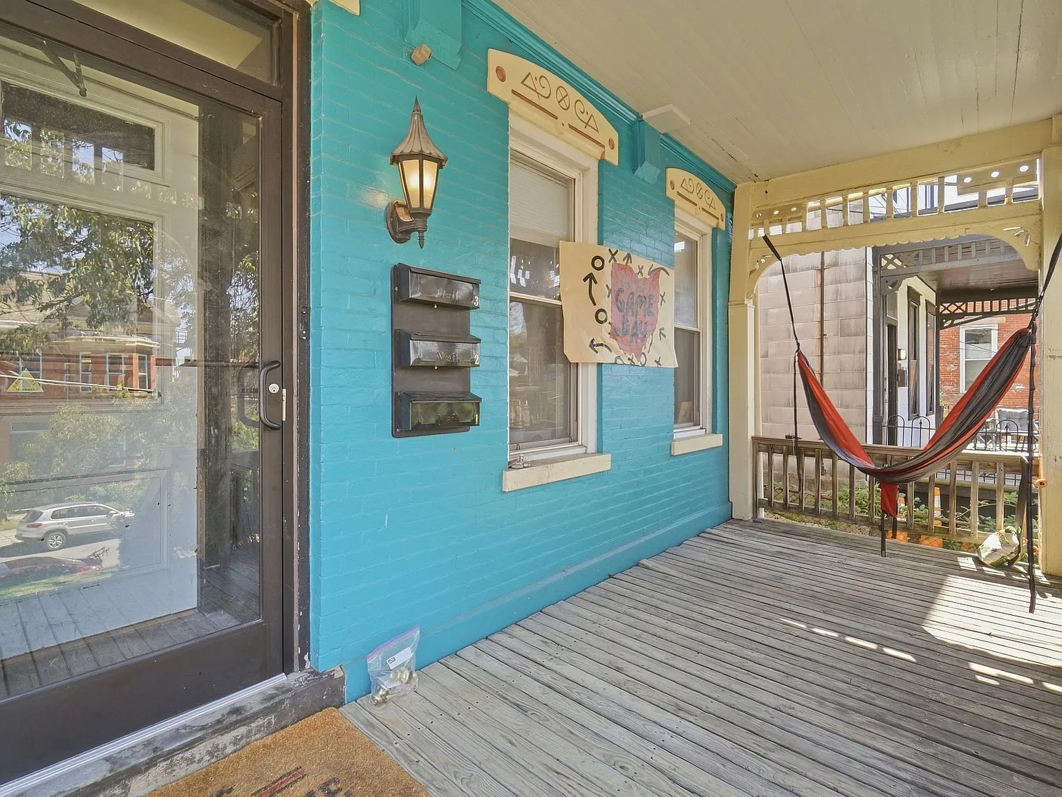 6 bed, 3000 sqft, $4,795 — Photo 4