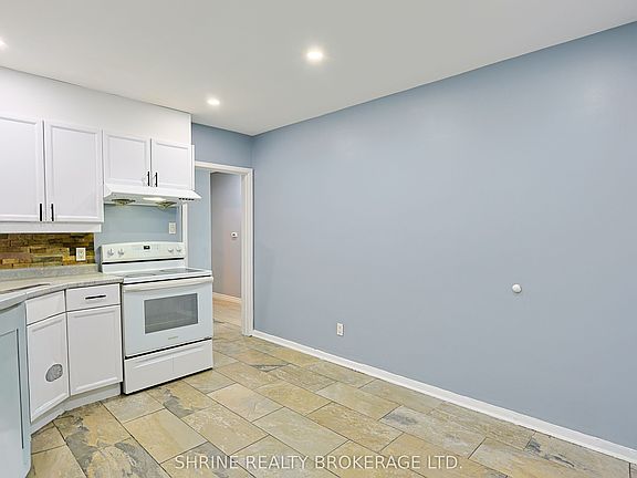5th image of 321 Salisbury St