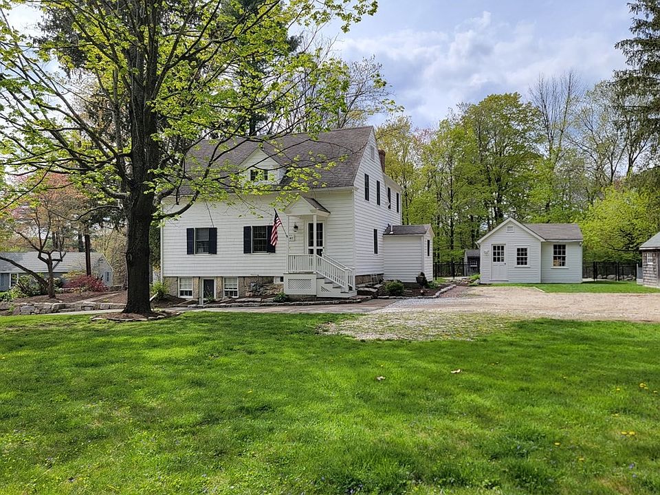 364 Central St, Holliston, MA 01746 Zillow
