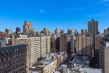 Rented by Nest Seekers International