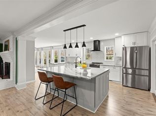 146 Lancelot Way, Lawrenceville, GA 30046