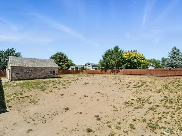 136 Blalock Drive, Walla Walla, WA 99362