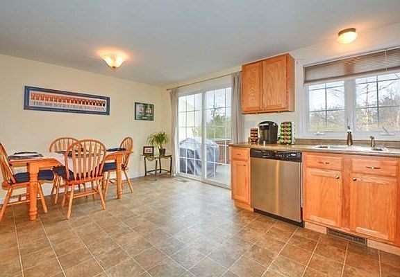 2nd image of 41 Boston Rd