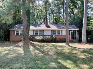 441 Ridgefield Rd, Chapel Hill, NC 27517