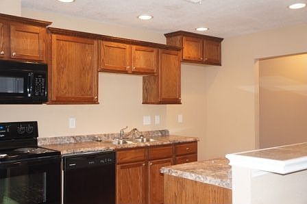 2nd image of 24427 Broken Bow Ln