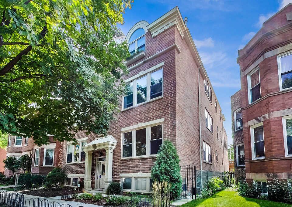 1st image of 1721 W Berwyn Ave APT 3