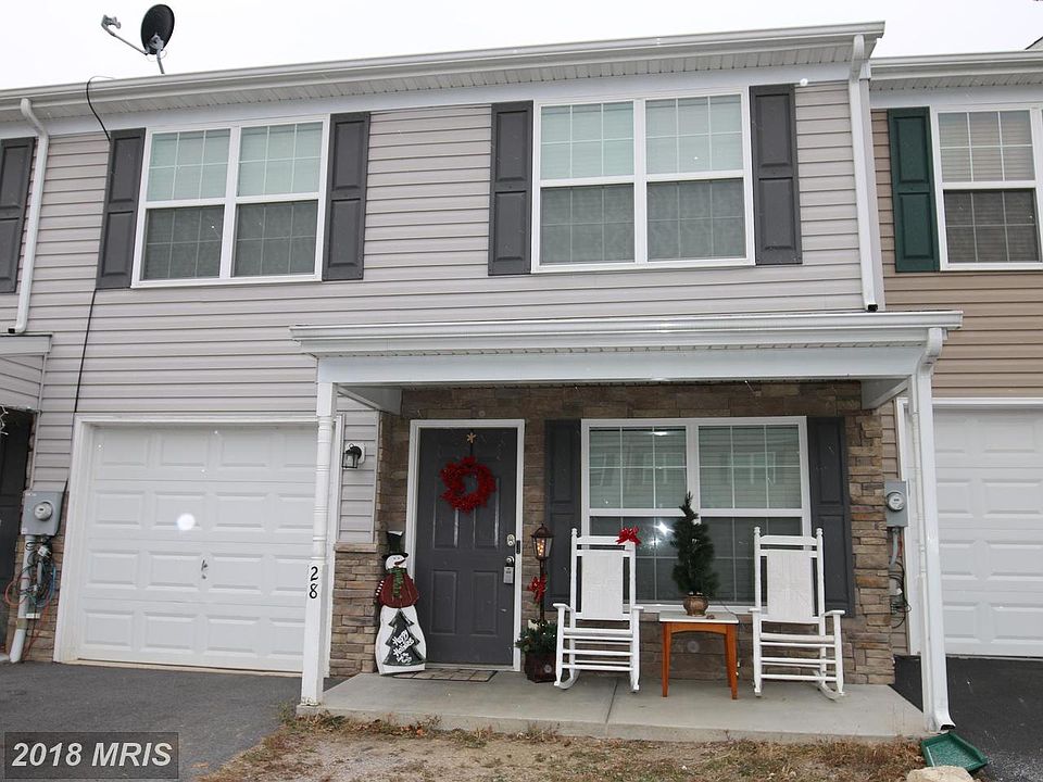 1st image of 28 Montague Way