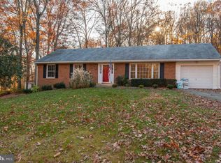 7104 Roxann Rd, Alexandria, VA 22315