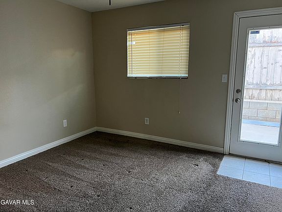 4th image of 1128 Miller Ln