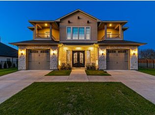 202 Scenic Dr, Heath, TX 75032