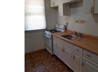5843 Carpenter St, Philadelphia, PA 19143