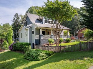 120 Dunwell Ave, Asheville, NC 28806