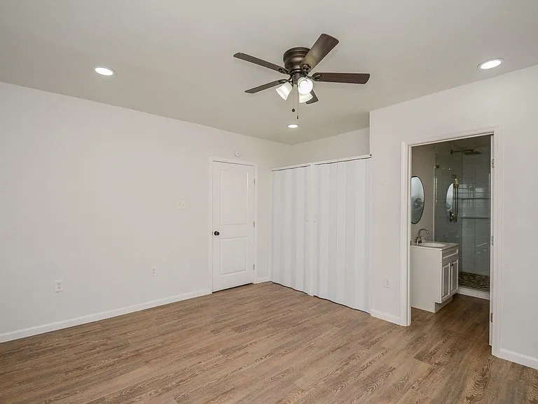 3013 Brackenridge St — Photo 12