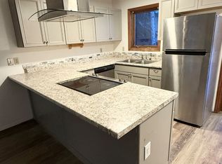 936 W 39th Ave, Anchorage, AK 99503