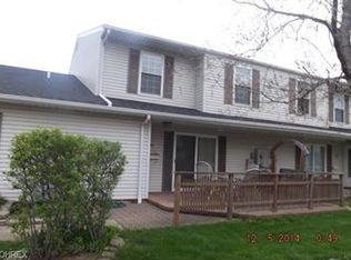 7993 Carriage Cir APT A, Mentor, OH