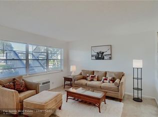 222 Northampton St #L, West Palm Beach, FL 33417