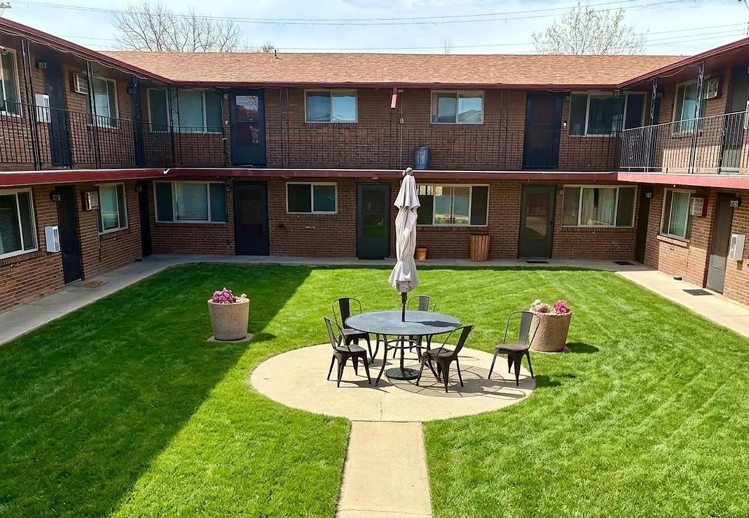 1419 Coffman Street — Photo 1