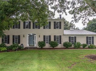 5553 E Silo Ridge Dr, Ann Arbor, MI 48108