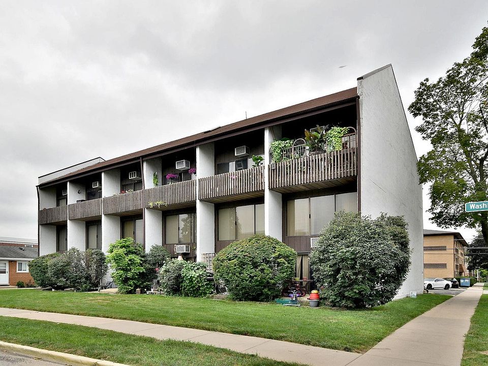 1st image of 1296 Washington St #10