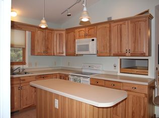 11021 Hillcrest Dr NE, Bemidji, MN 56601