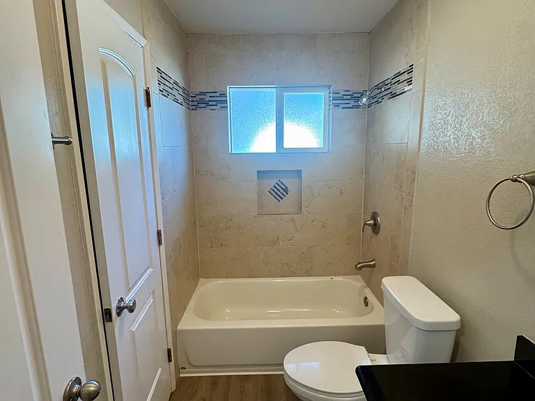 15471 Marty Dr — Photo 10