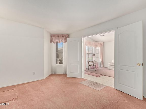 5th image of 10157 W POTTER Drive